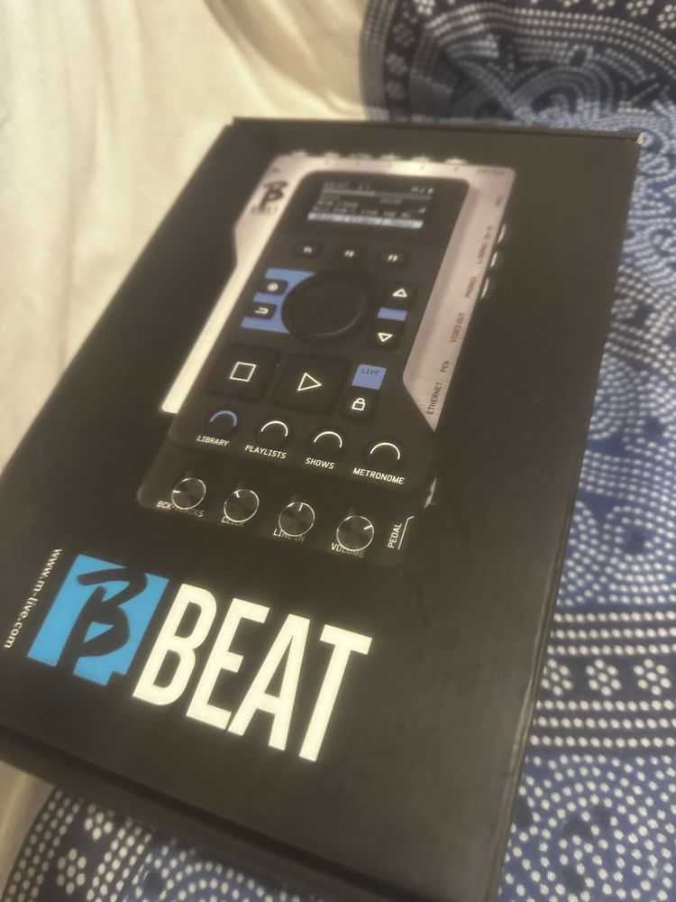 M Beat - leitor de Backing Tracs