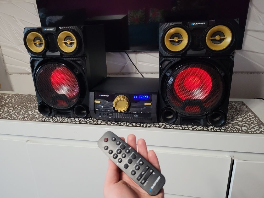 Wierza Hf Blaupunkt MC200BT bluetooht karaoke z dwoma mikrofonami