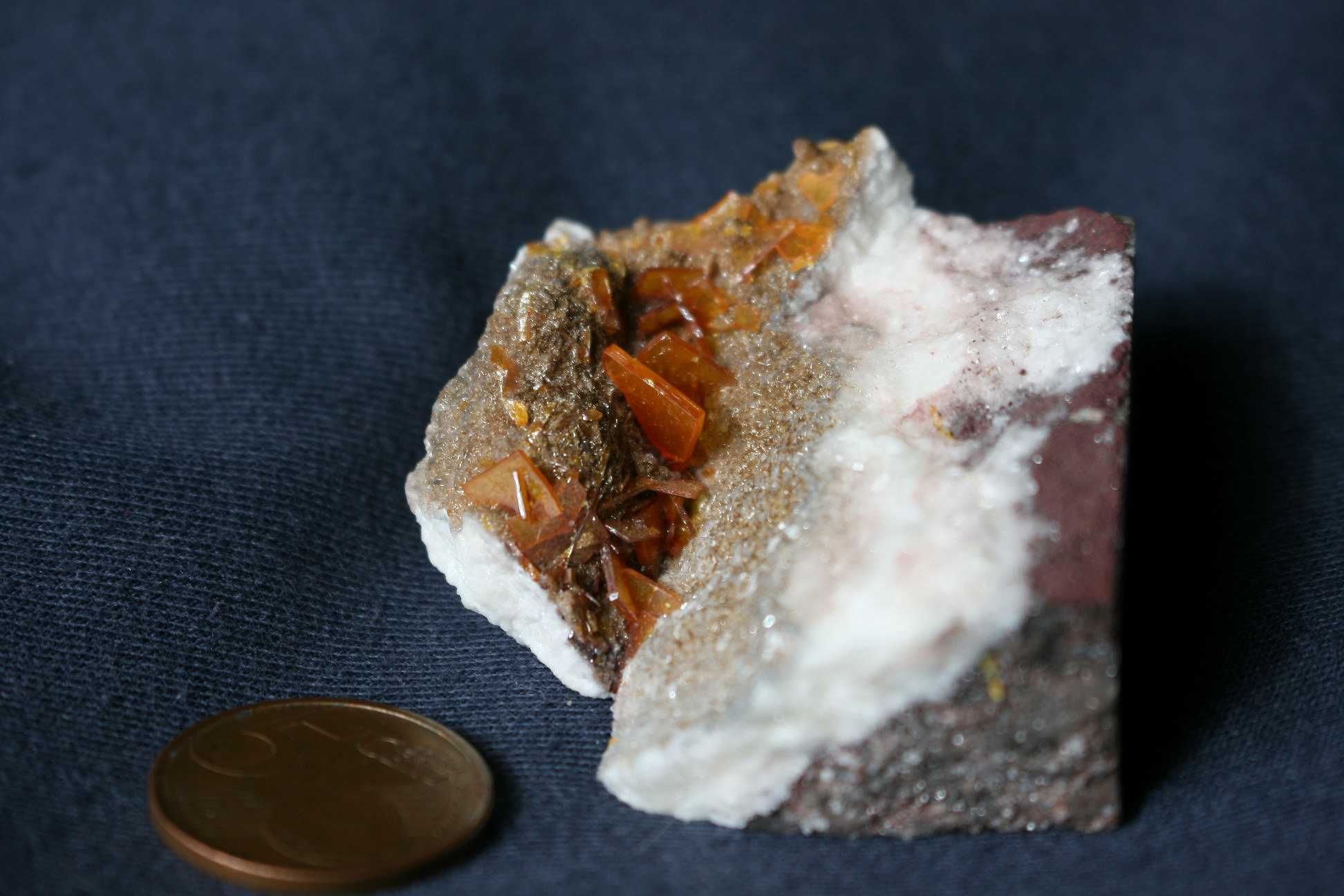 Minerais – Wulfenite com descloizite – Los Lamentos (inclui envio)