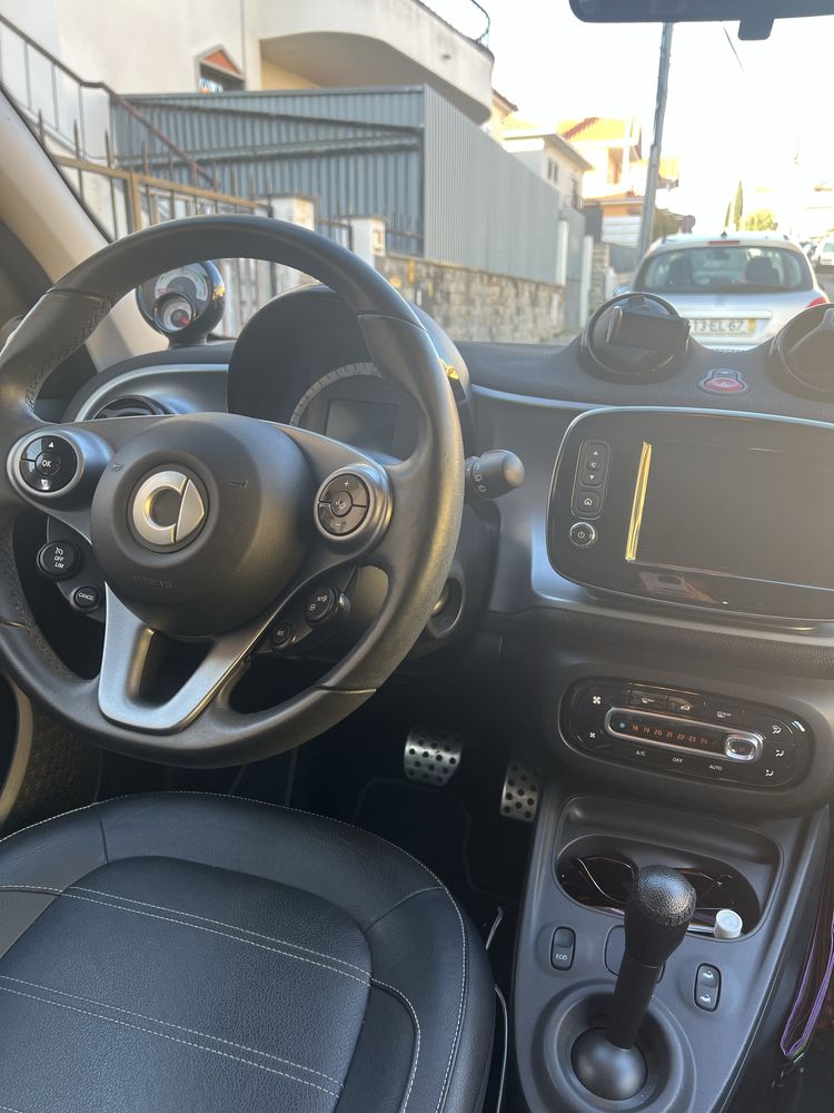 Smart EQ ForFour 2018 – 100 % Elétrico