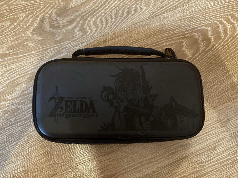 Чохол Deluxe Travel Case Zelda Breath of the Wild для Nintendo Switch