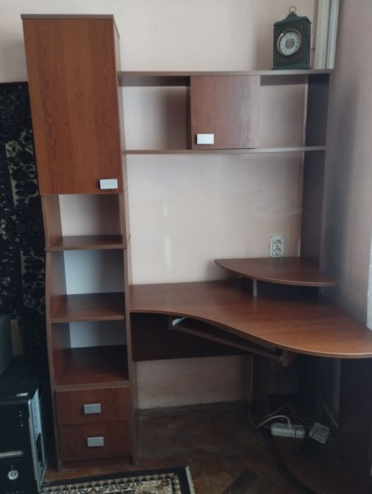 Компʼютерний стіл, компьютерный стол