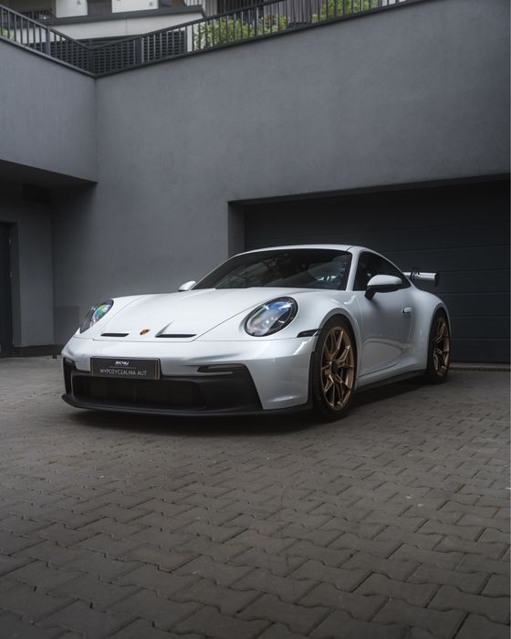 Porsche 911 GT3 - wypozyczalnia samochodow , auta premium warszawa