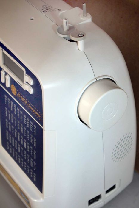 Швейная машина компьютеризированная Brother JS 50 CE Original