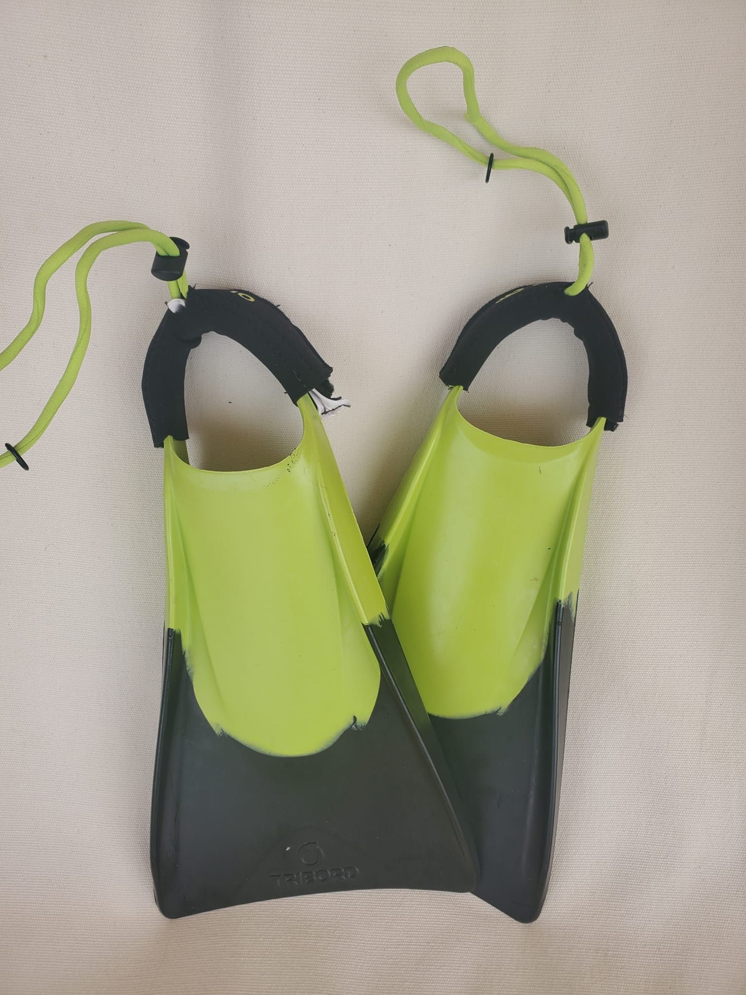 Pés de Pato RADBUG Bodyboard + Leahses