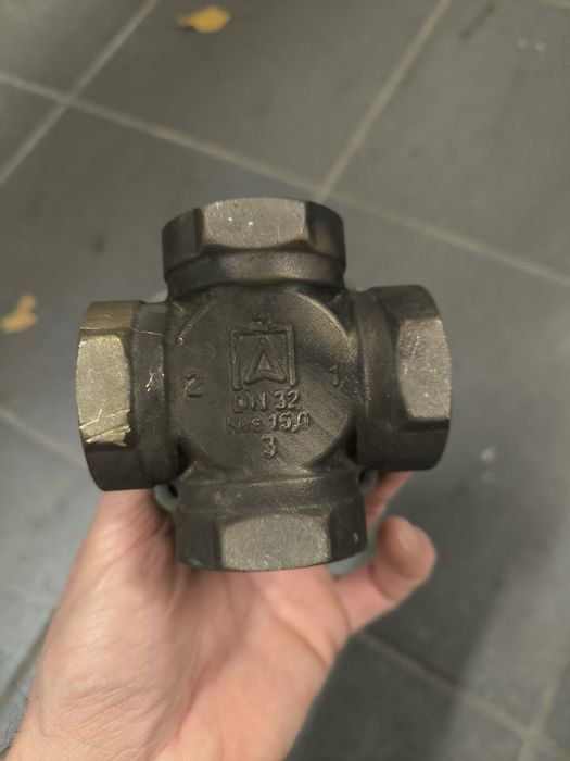 Zawór czterodrogowy afriso 5/4