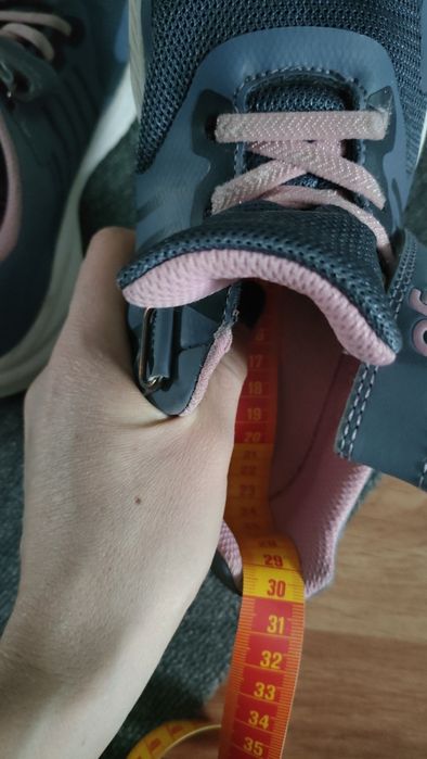 Adidasy Bejo dziewczęce 35