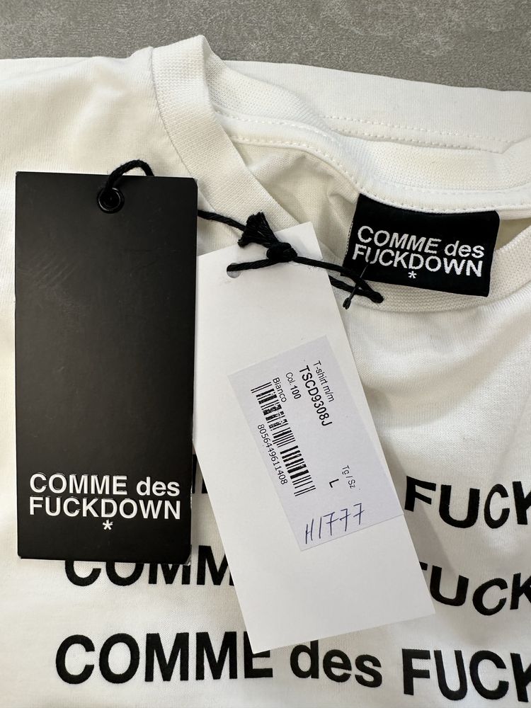 Футболка Comme des fuckdown 140р