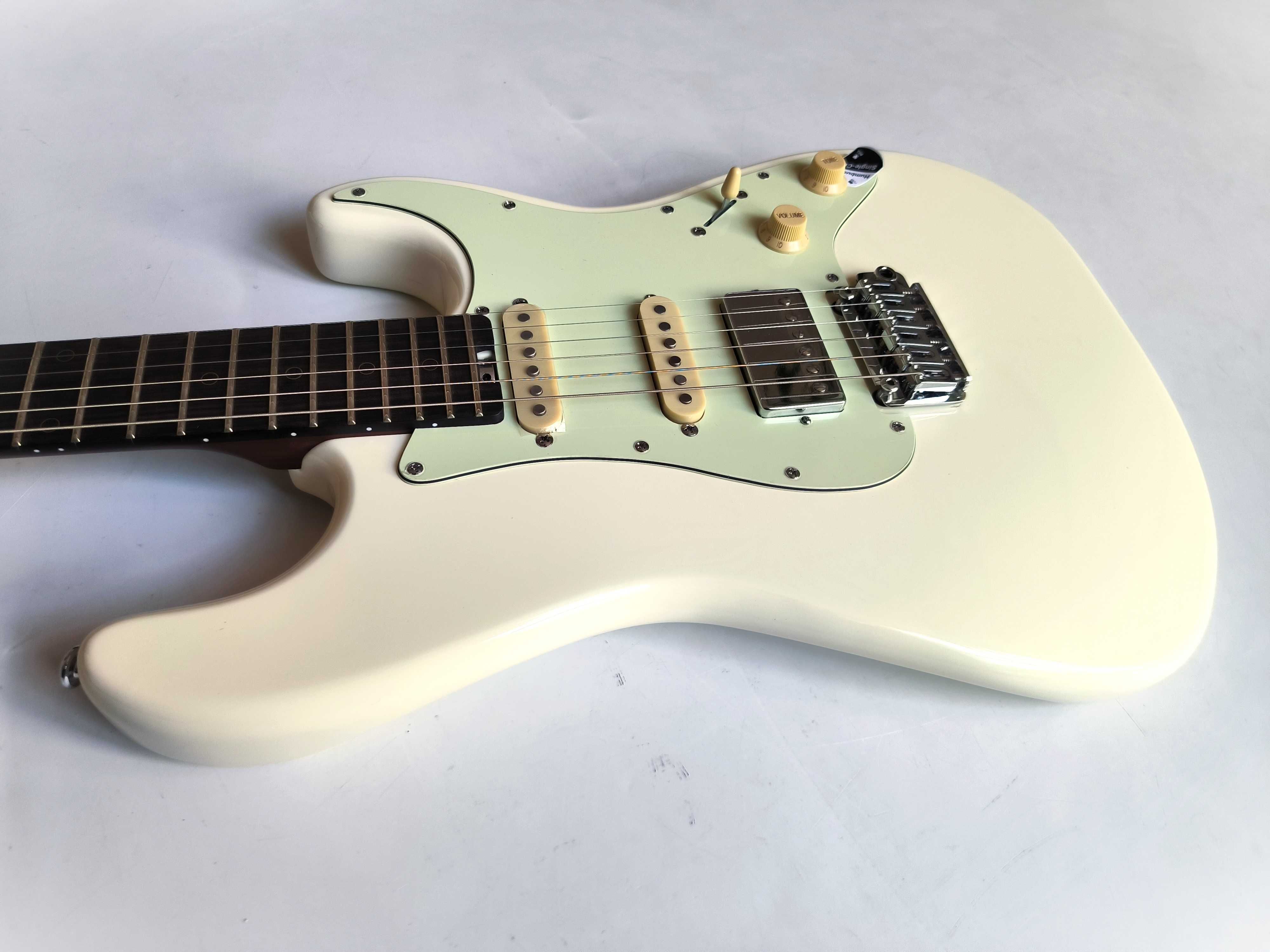 УЦІНКА -25%! Новий Schecter Nick JohnstonTraditional '2023 Atomic Snow