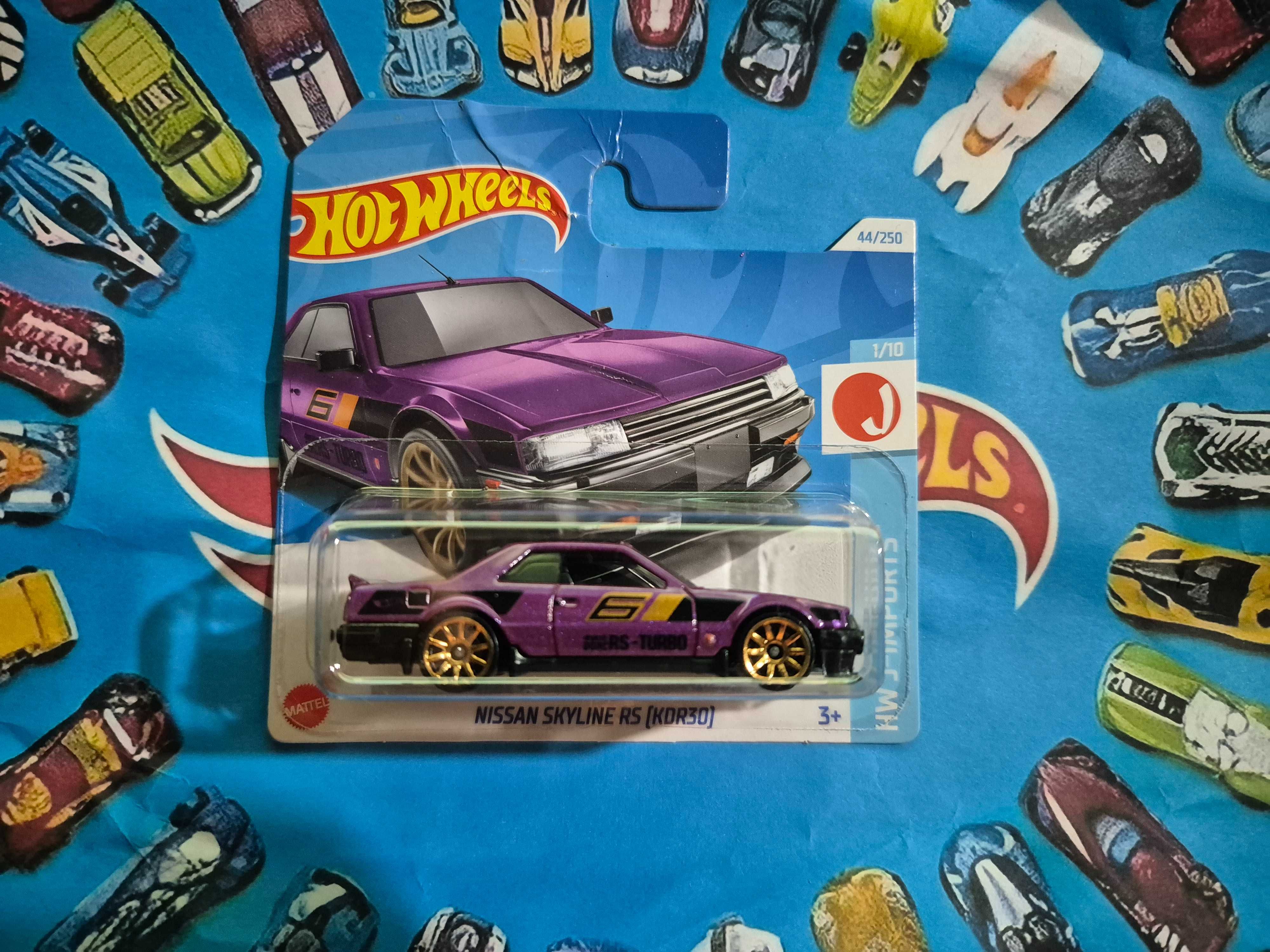 Nowy Hot Wheels Nissan Skyline RS (KDR30) uszk. opakowanie