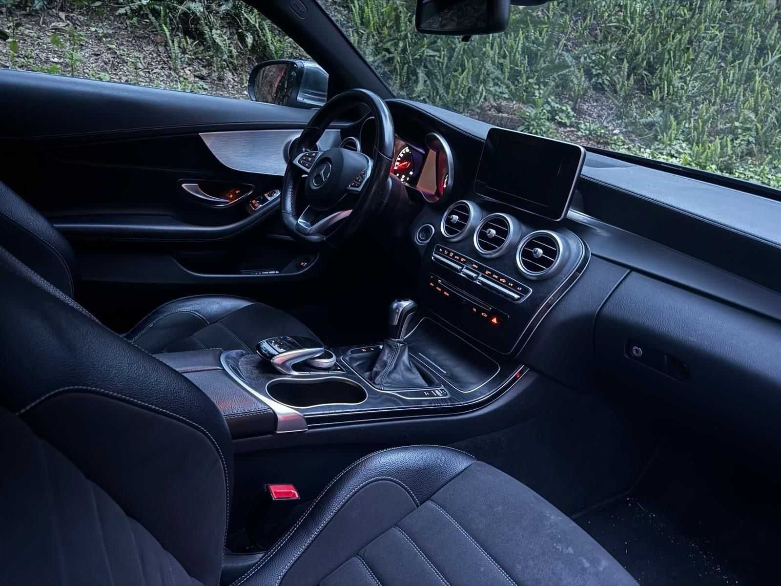 Mercedes C AMG LINE 220 Coupé