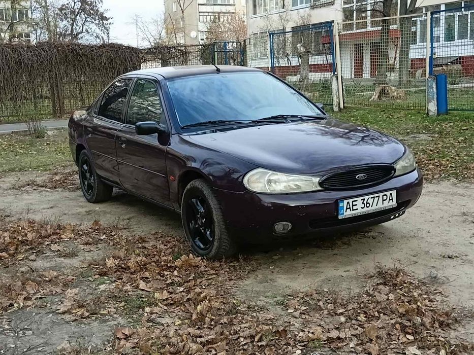 Форд мондео 2 на полном ходу