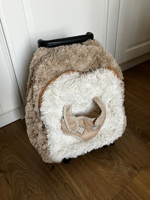 Walizka / plecak na kółkach dla dzieci