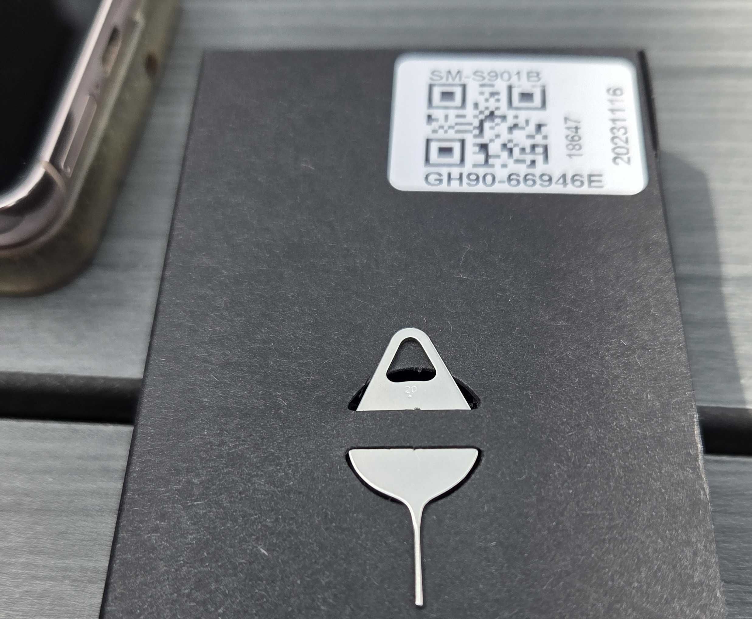 Samsung S22 w stanie idealnym, na gwarancji do 26 stycznia 2026r.