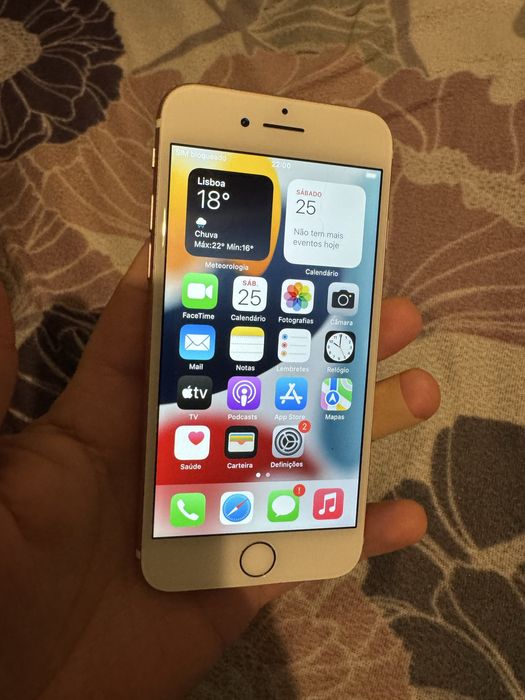 IPhone 7 desbloqueado com bateria nova a 100%