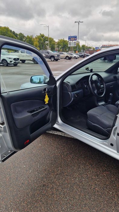 Skoda Octavia I покоління/Tour (FL) 1.8 TSI MT