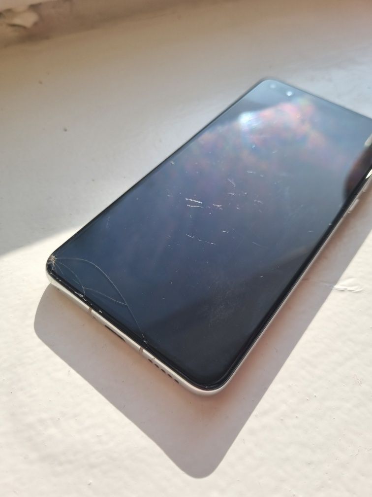 Huawei P40 zestaw, lekkie zbicie (nie lite, pro)