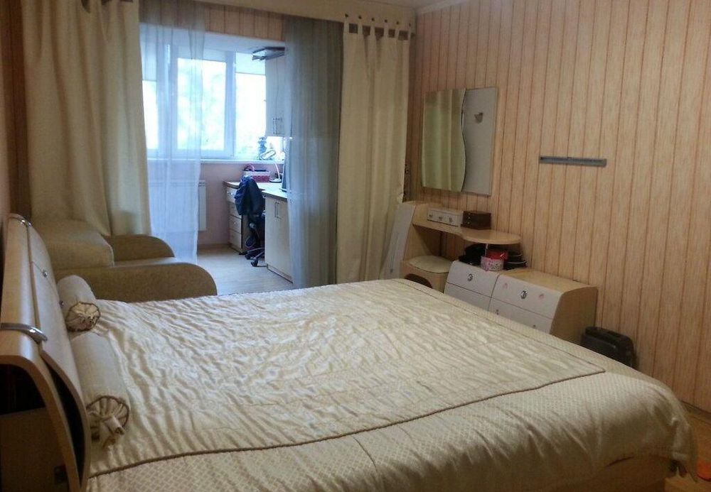 Продам 2-кімнатну квартиру, вул. Ніжинська, Караваєві Дачі.OV