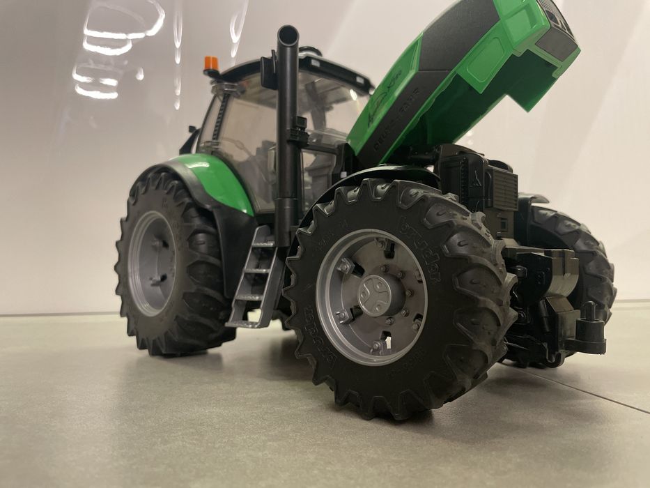 Trbruder traktor deutz-faur