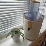 Соковитискач Соковыжималка Philips HR-1858