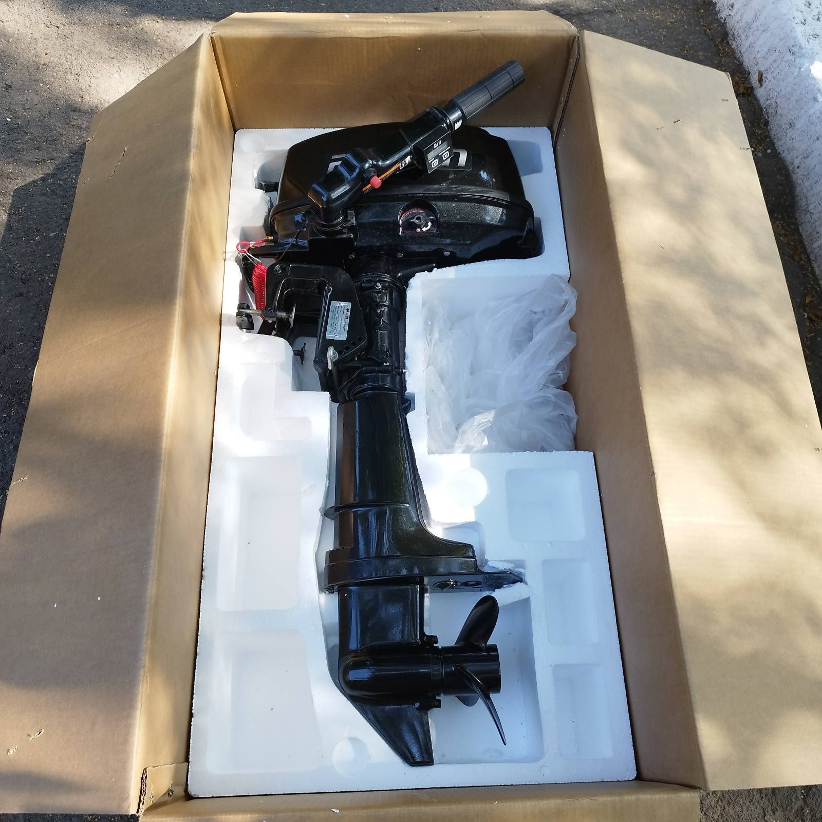 Продам лодку Kolibri 300 + мотор Parsun 5.8