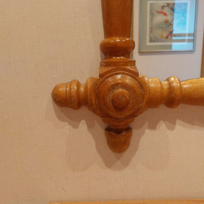 Lustro do garderoby i ręcznie wykonany wieszak- LITE DREWNO