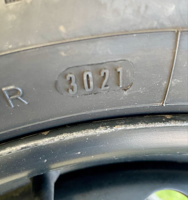 Резина Dunlop 195/65R15 та диски 5x112R15