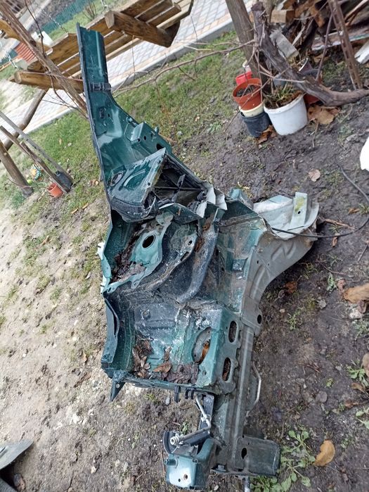 Рено сцені, Гранд сценік лонжеронів поріг