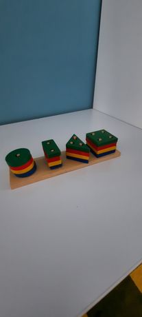 Дерев'яна розвиваюча іграшка геометричні фігури "Геометрія кольору"