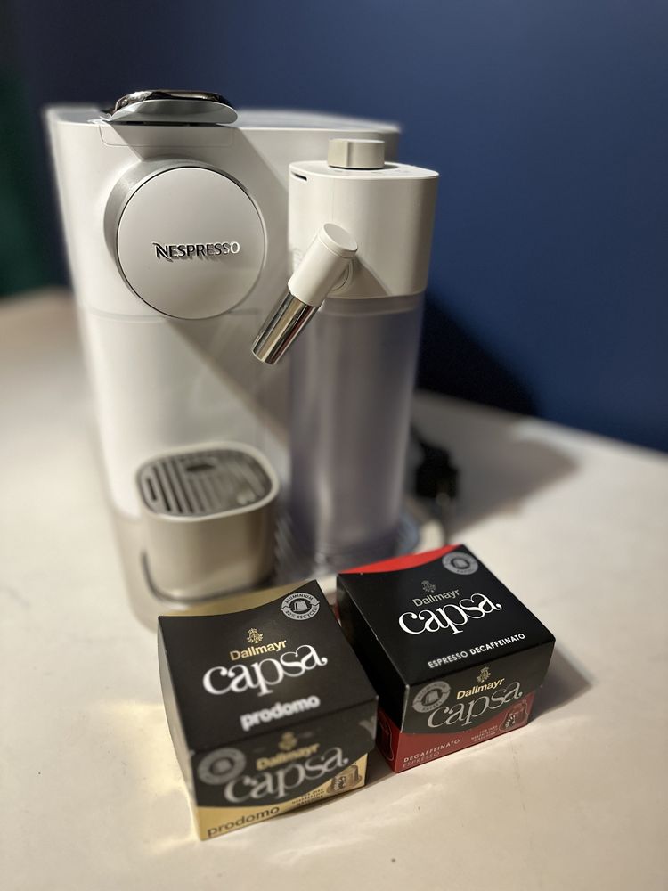 Ekspres DeLonghi Nespresso Gran Lattissima EN640W