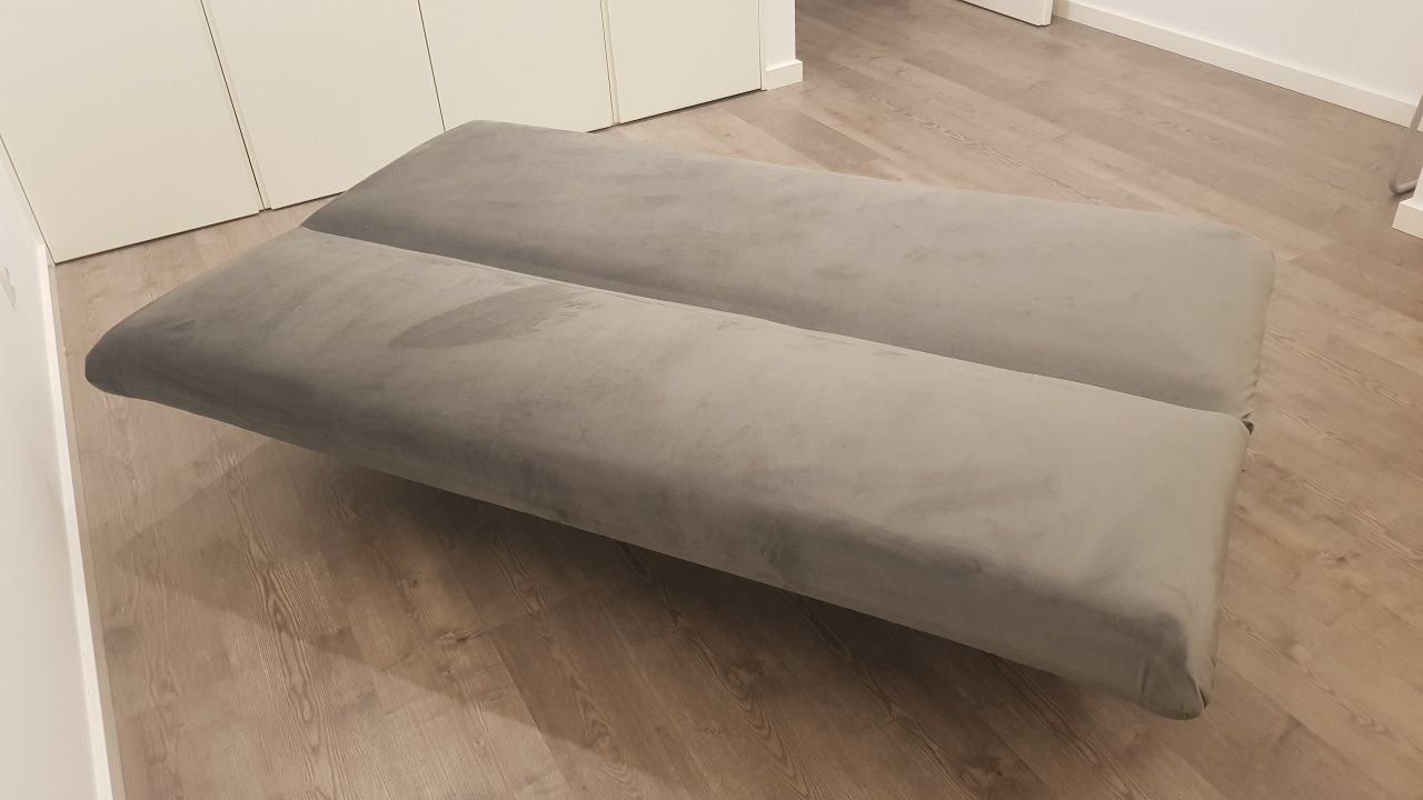 Sofá cama cinzento
