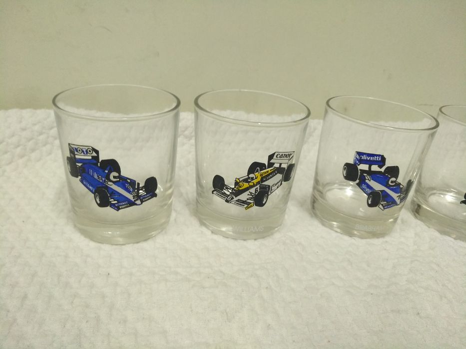 Coleção de 6 copos antigos em vidro formula 1