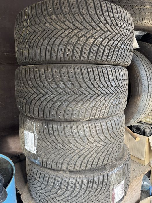 Продам резину bridgestone blizzak 255/40r19
