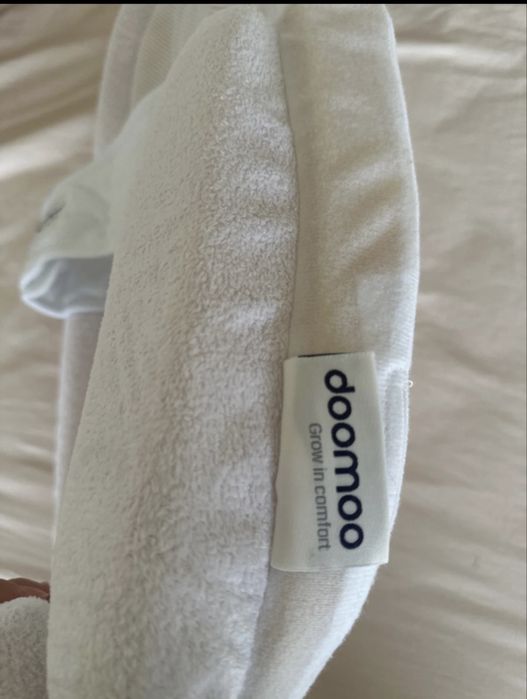 Almofada doomoo supreme sleep plus