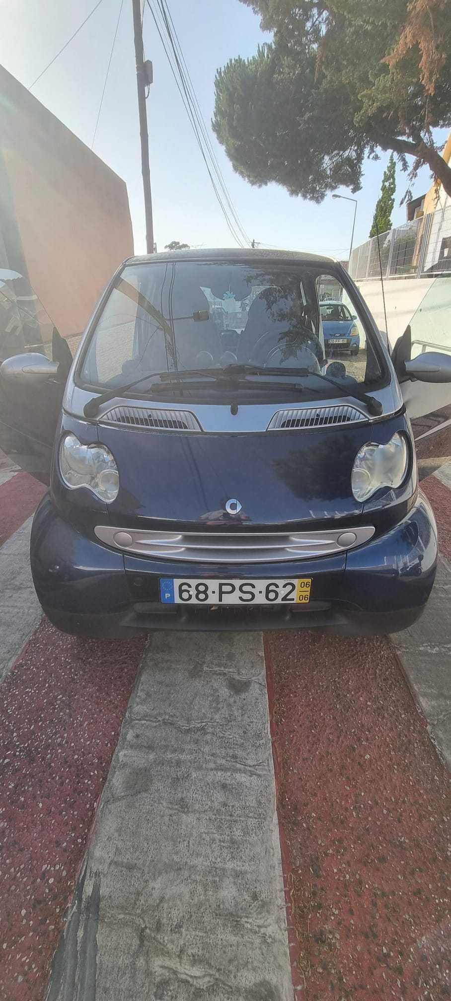 Smart Fortwo Gasolina 2006 – Preço Pouco Negociável