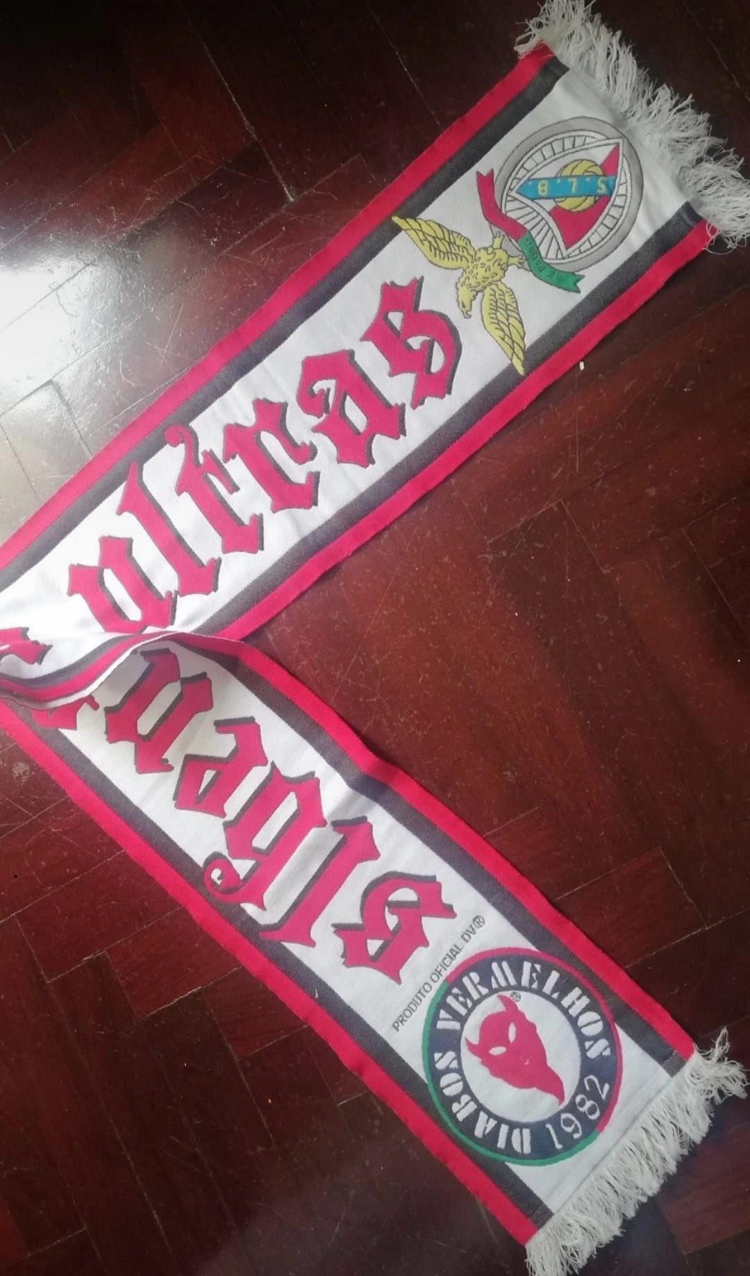 Cachecol Diabos Vermelhos