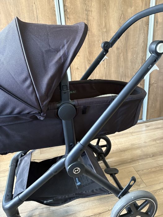 Sprzedam wózek gondola Cybex Eos