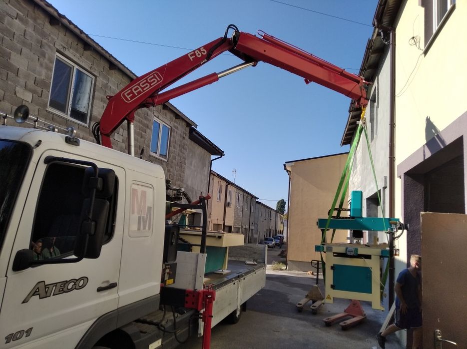 Кран манипулятор эвакуатор