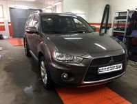 Разборка Mitsubishi Outlander XL Дверь бампер фонарь стекло стойка