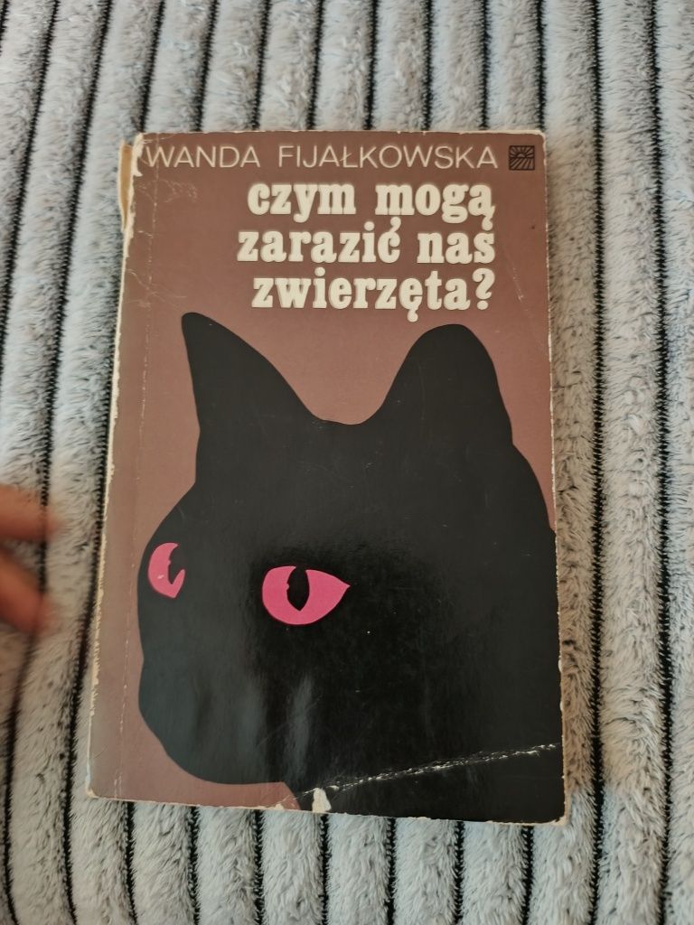 Zestaw 6 ksiązek jeździeckich i weterynaryjnych