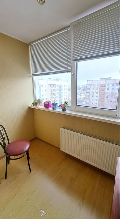 Здається кімната для дівчини