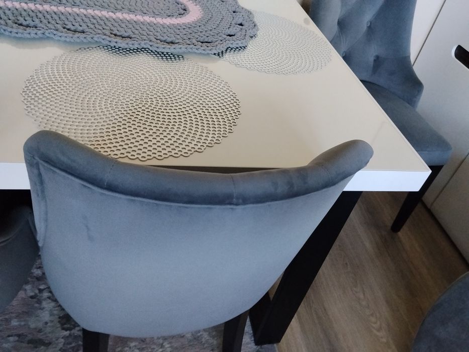 Stół Loft rozkładany 160*90 (240*90) z sześcioma krzesłami