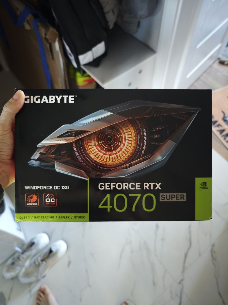 Gigabyte RTX 4070 super windforce OC. Świetny stan.