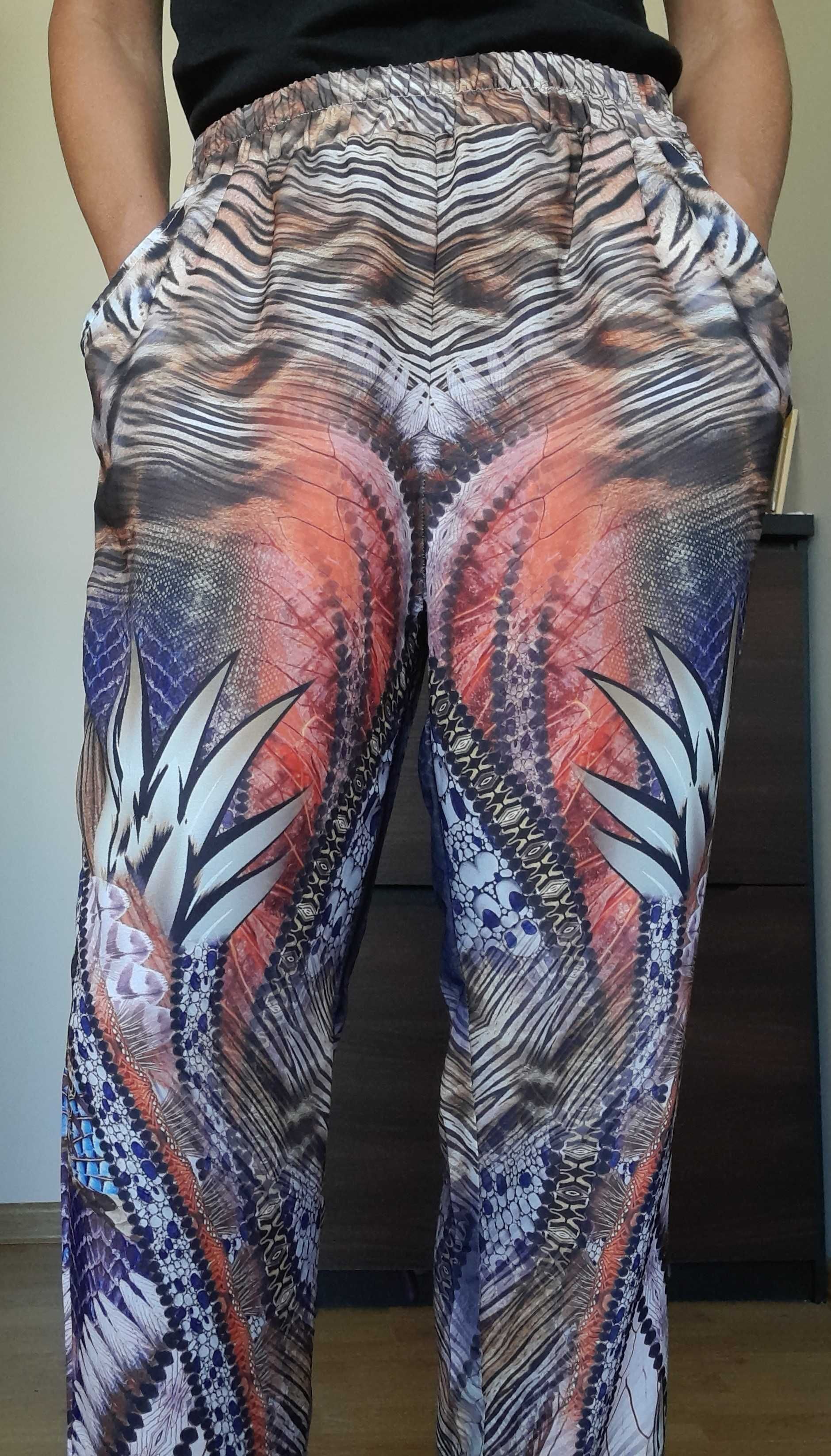 Wzorzyste spodnie z gumką, wzory zwierzęce/egzotyczne, mix wzorów,4XL