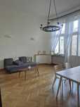 Klimatyczny apartament w Centrum Warszawy w kamienicy z 1903 roku