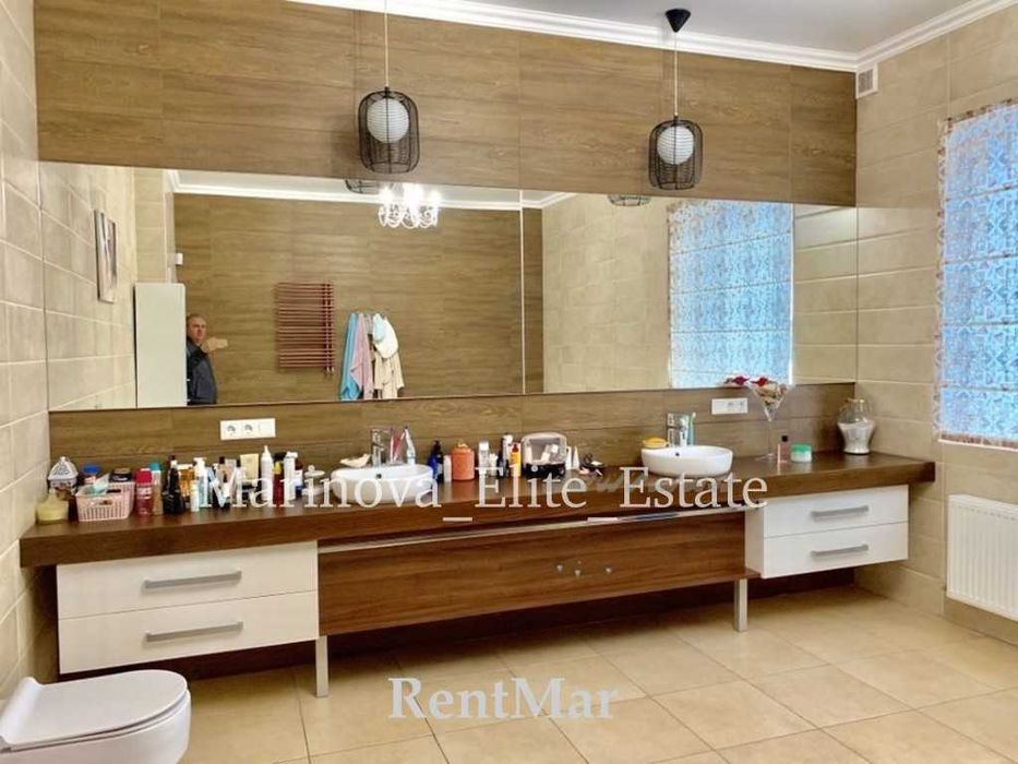 Дом высокого уровня комфорта для большой семьи Совиньон 6 спален Видео