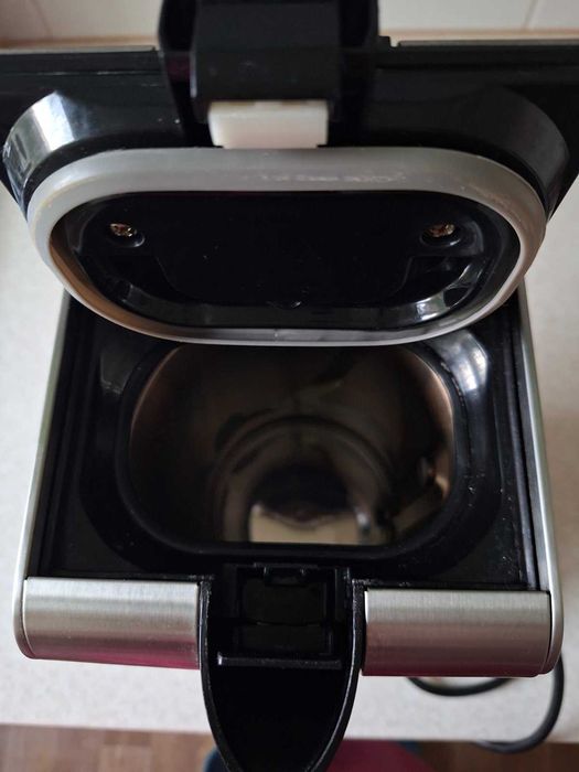 Чайник електричний Panasonic NC-ZK1 з термосом