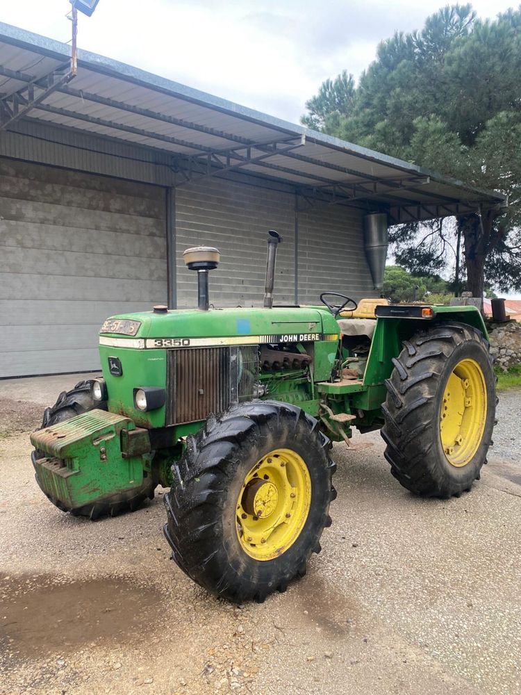 Trator John Deere 3350