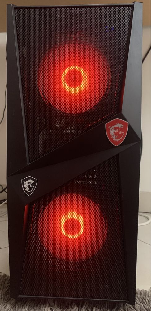 Setup gaming pc,rato,teclado e monitor