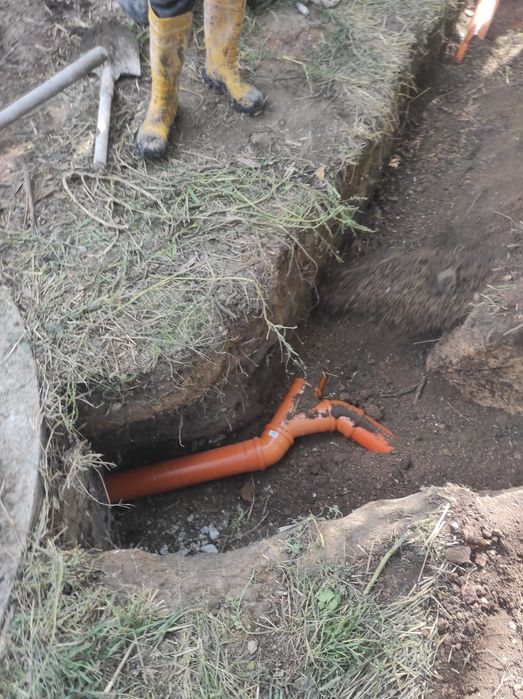 Очистим сливную яму или Септик любой сложности.